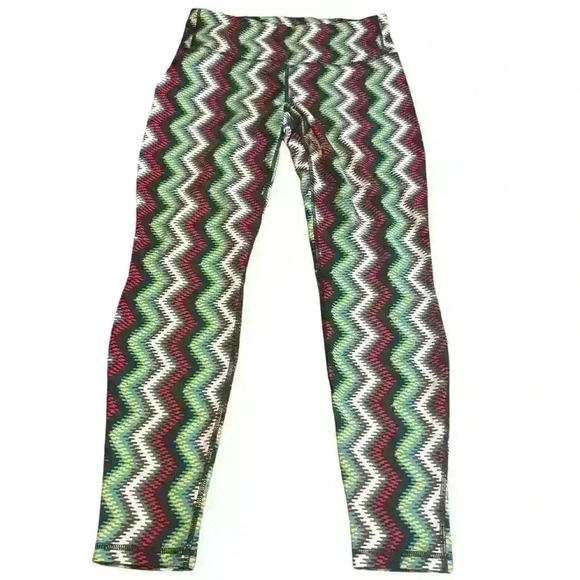 Patagonia women’s Centered zigzag leggings yoga running crop Size Medium - Picture 2 of 4